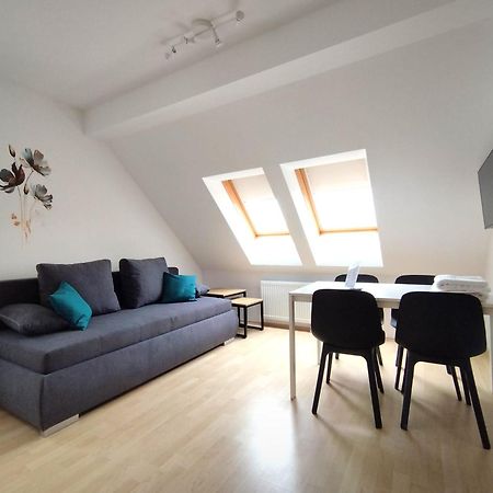 Ferienzimmer Reinisch In Tattendorf Bagian luar foto